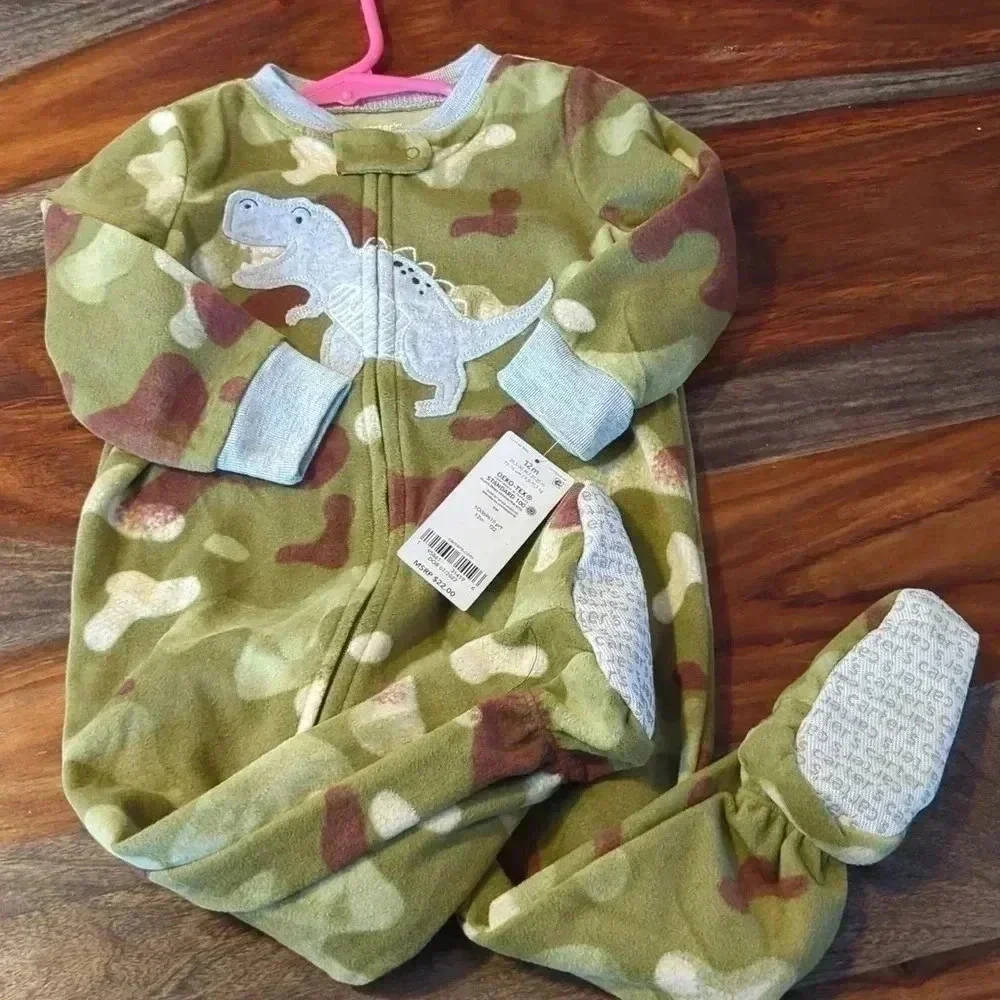 CARTER'S dinosaur sleepwear
